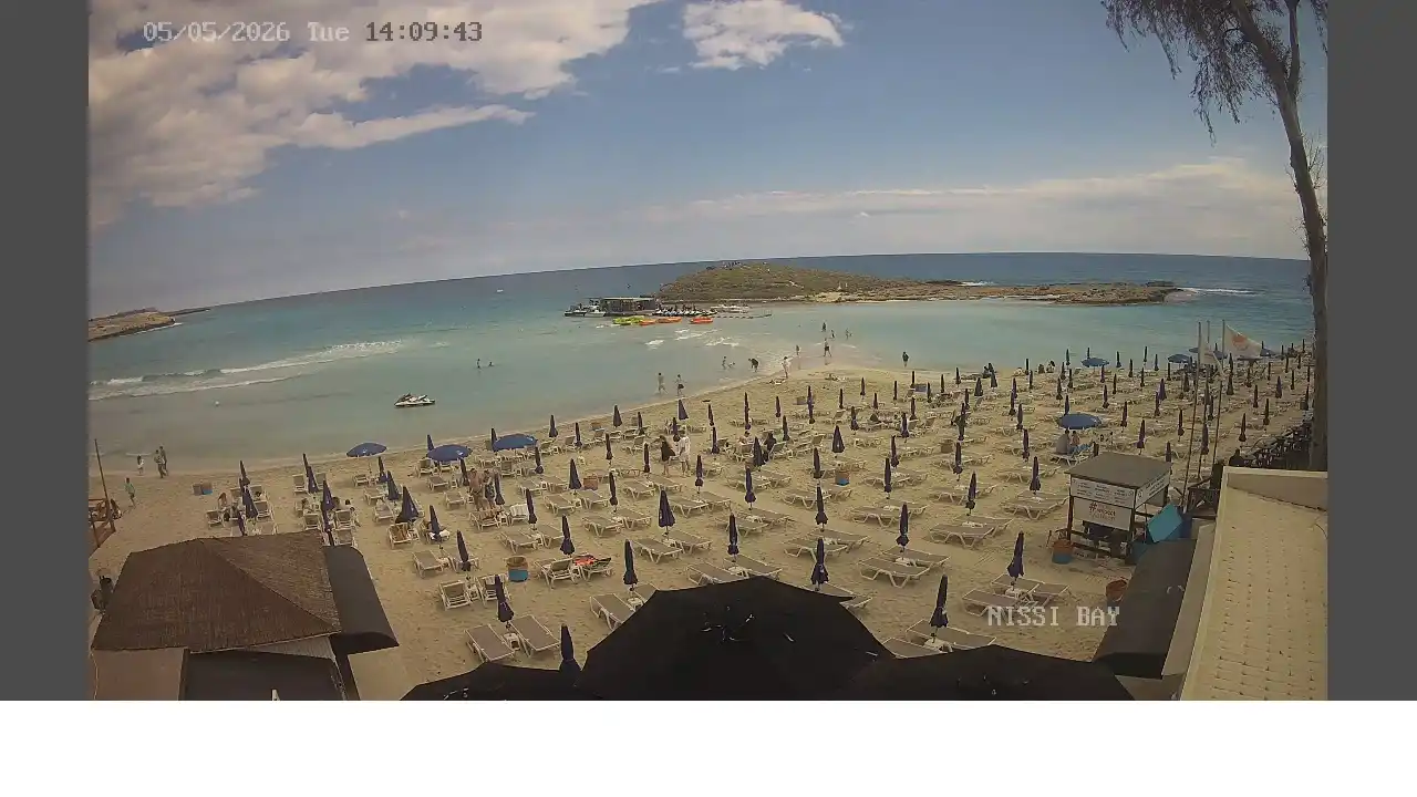 Webcam snapshot from :city — May 5, 2026 12:00