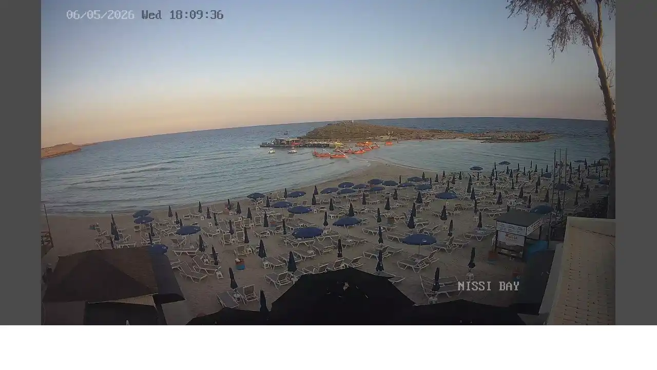 Webcam snapshot from :city — May 6, 2026 16:00
