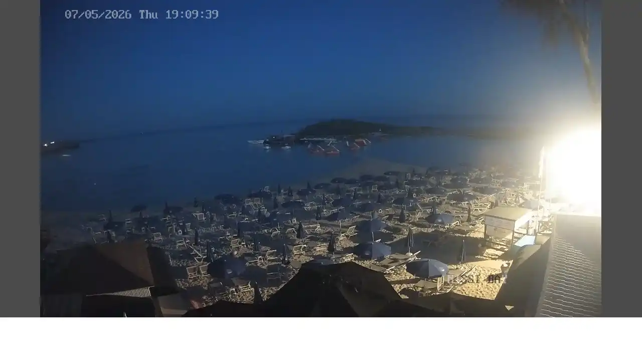Webcam snapshot from :city — May 7, 2026 17:00
