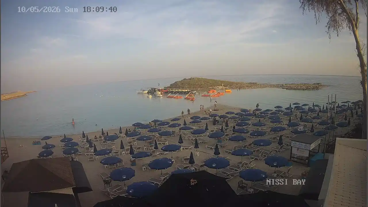 Webcam snapshot from :city — May 10, 2026 16:00