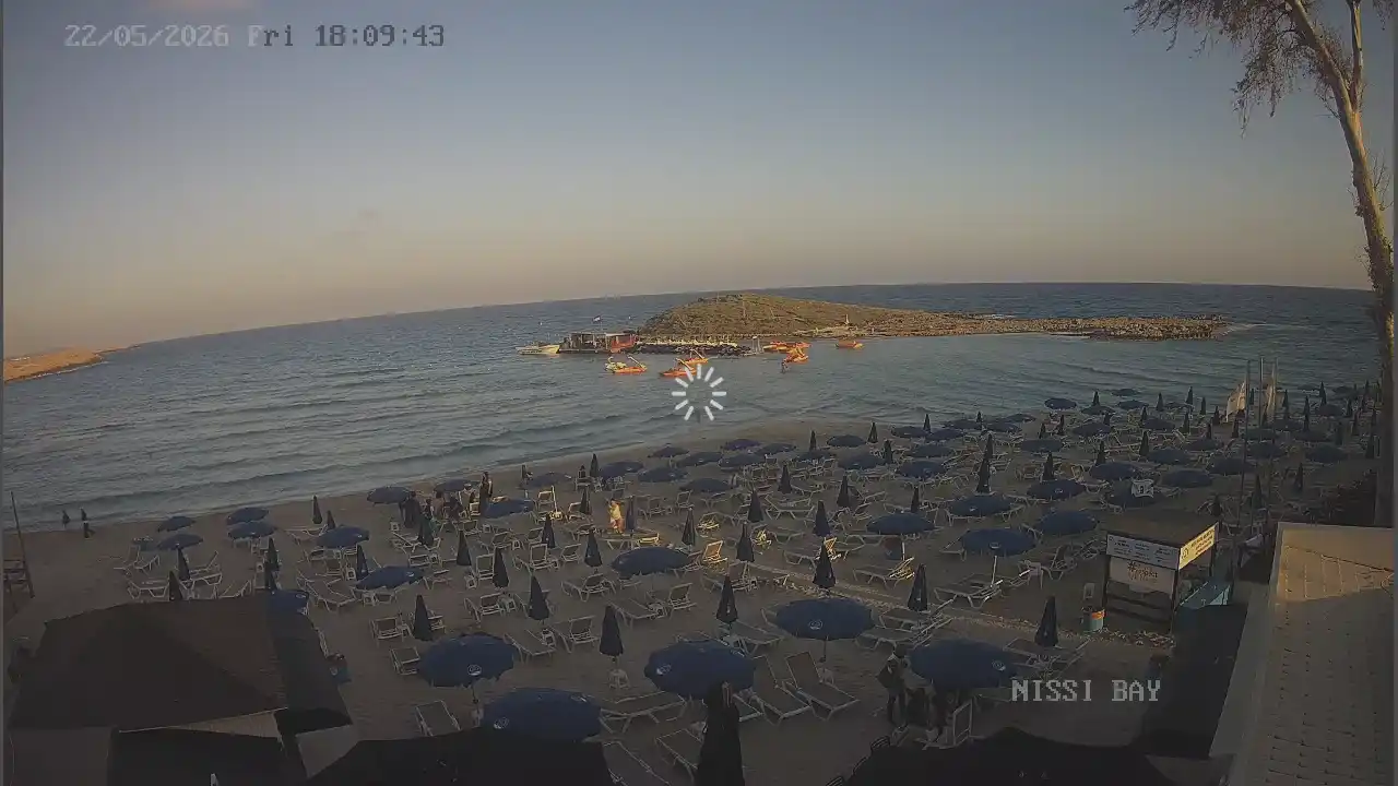 Webcam snapshot from :city — May 22, 2026 16:00