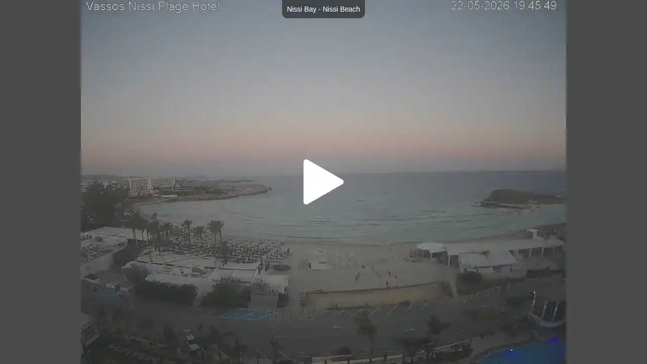 Webcam snapshot from :city — May 22, 2026 17:00