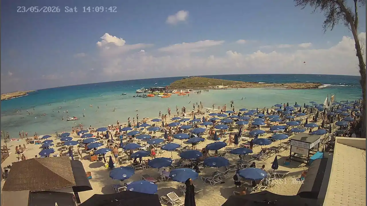 Webcam snapshot from :city — May 23, 2026 12:00