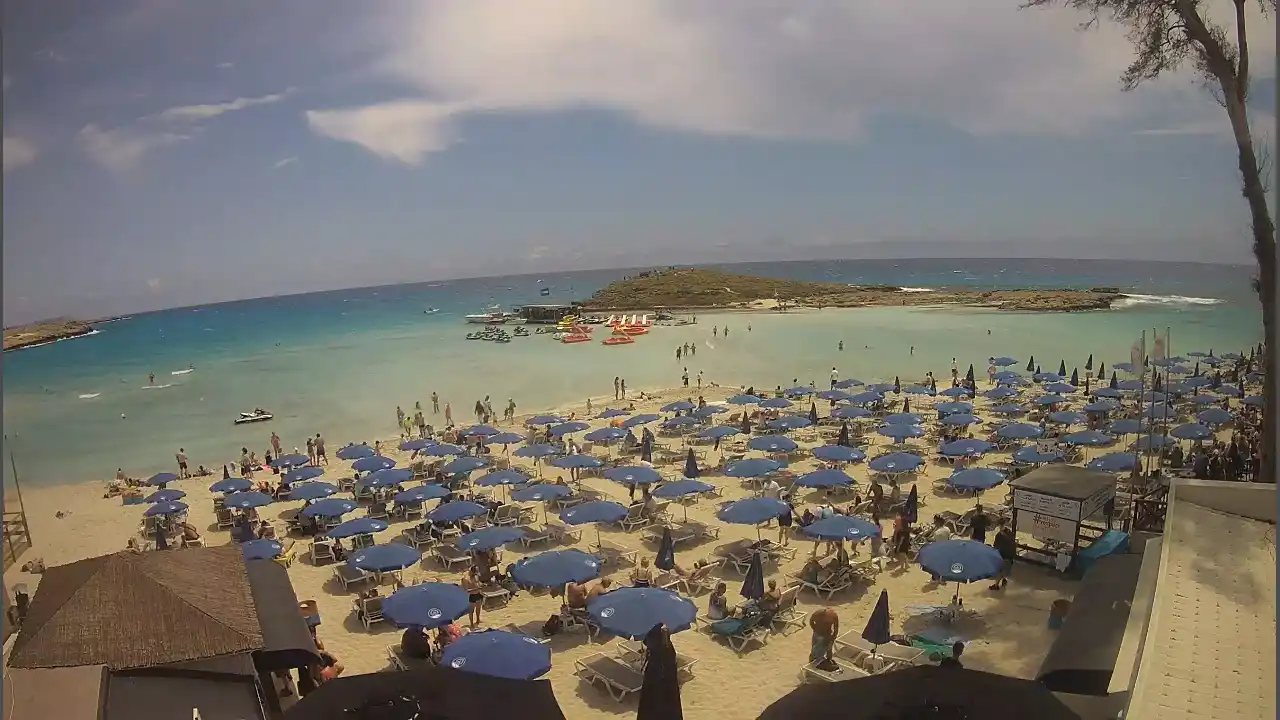 Webcam snapshot from :city — May 24, 2026 10:00