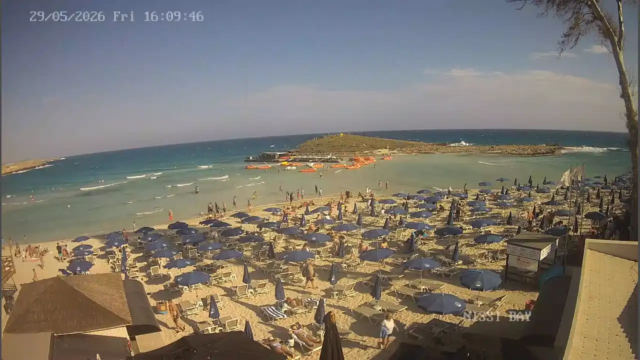 Webcam snapshot from :city — May 29, 2026 14:00
