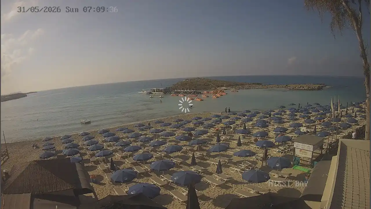 Webcam snapshot from :city — May 31, 2026 05:00
