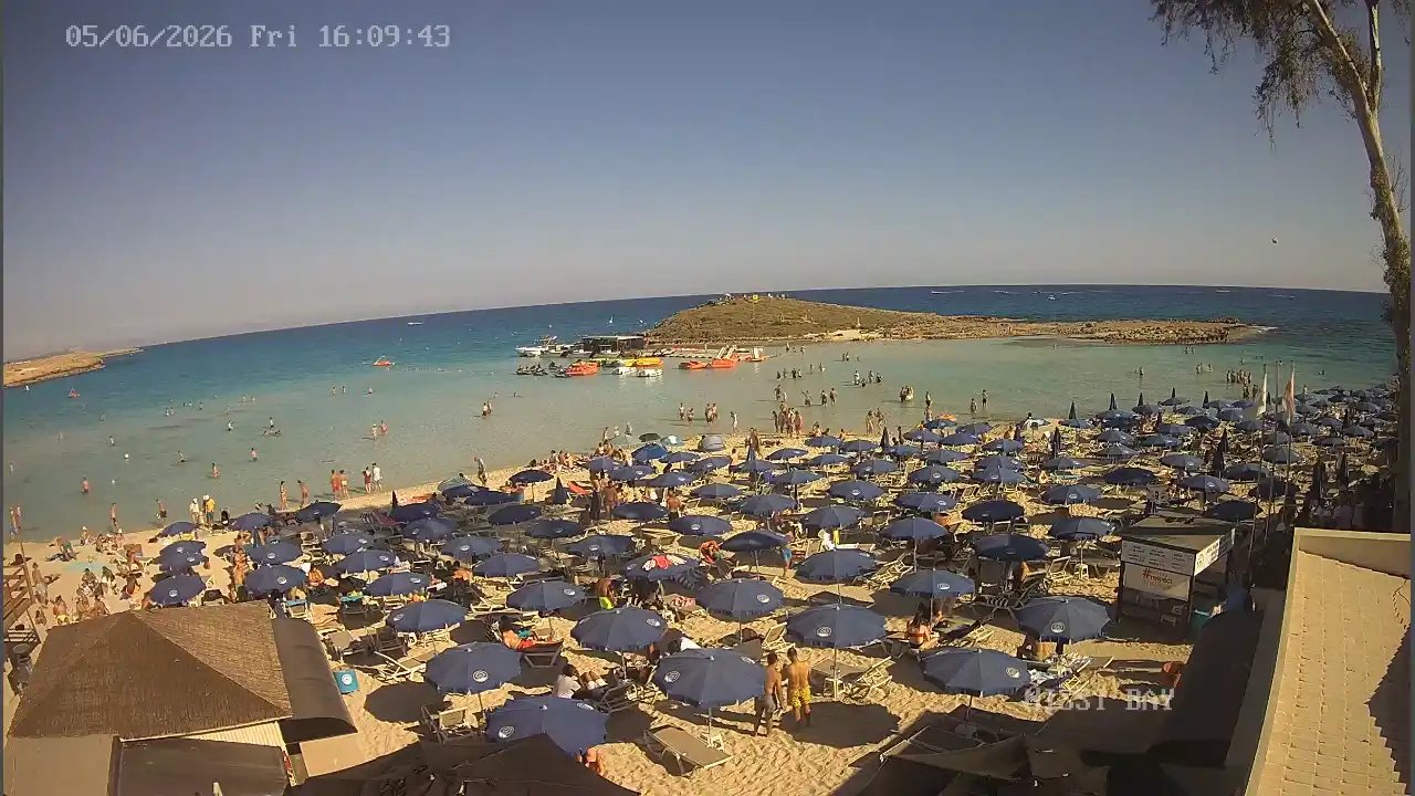 Webcam snapshot from :city — June 5, 2026 14:00