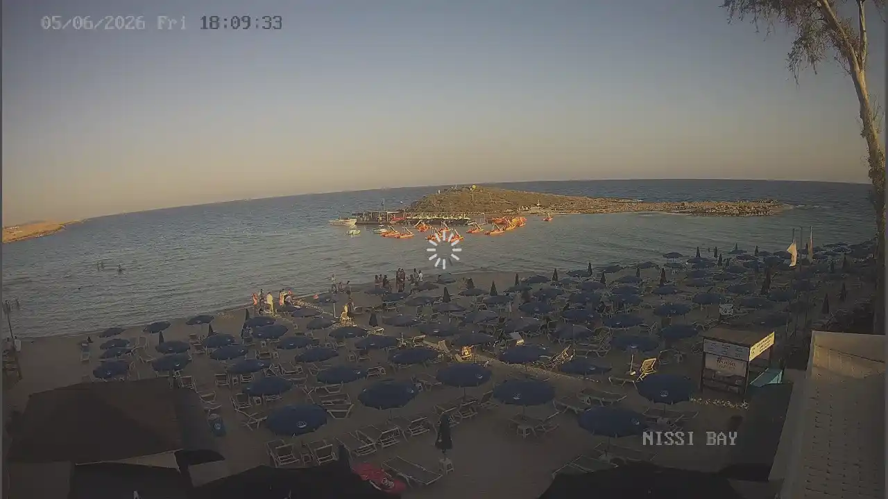 Webcam snapshot from :city — June 5, 2026 16:00