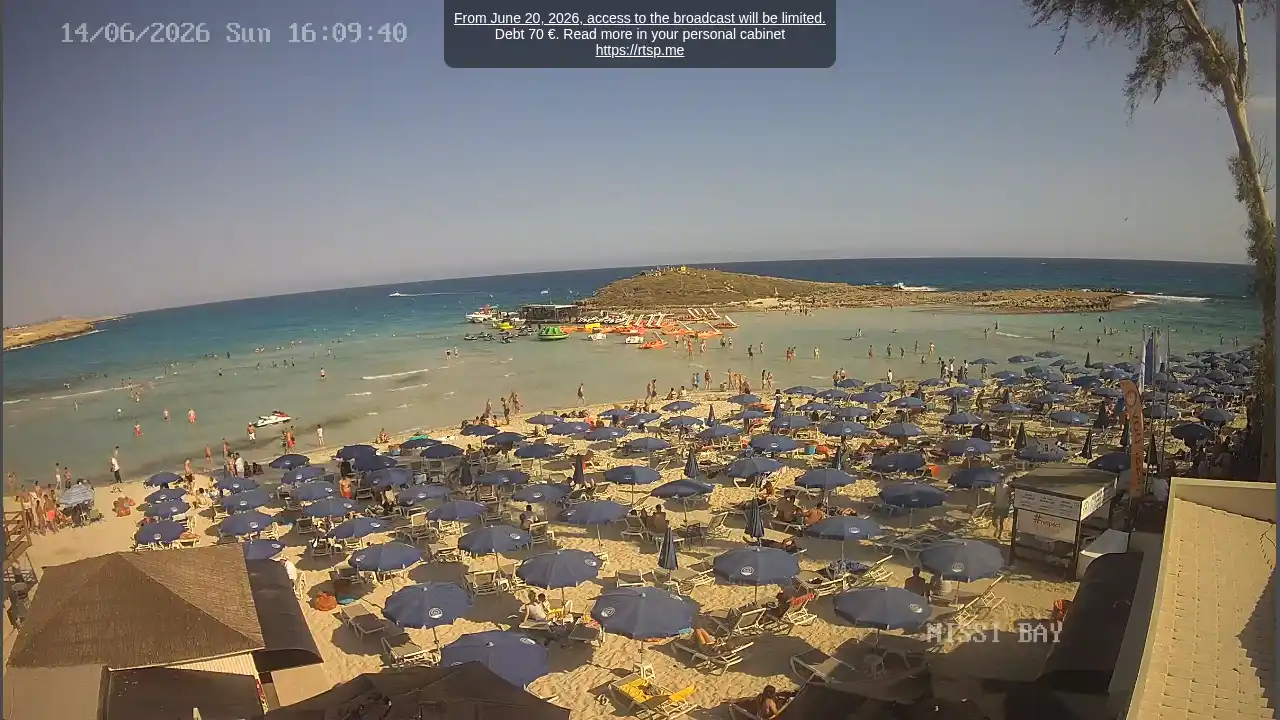 Webcam snapshot from :city — June 14, 2026 14:00
