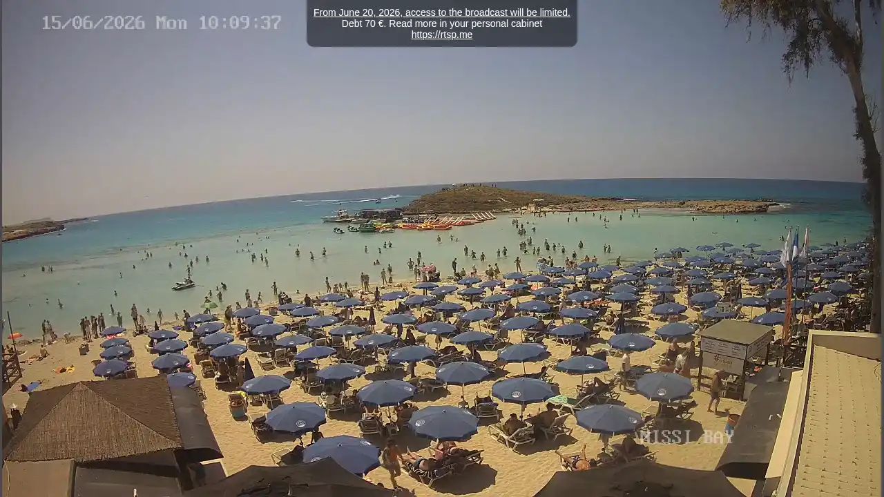 Webcam snapshot from :city — June 15, 2026 08:00
