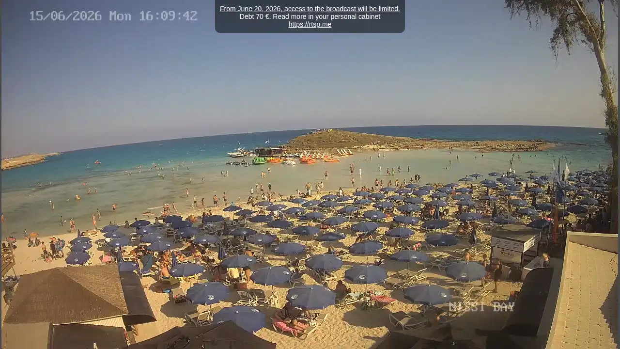 Webcam snapshot from :city — June 15, 2026 14:00