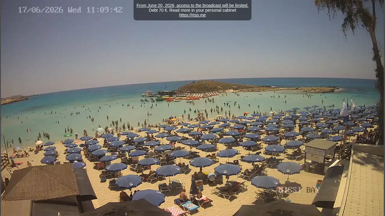 Webcam snapshot from :city — June 17, 2026 09:00