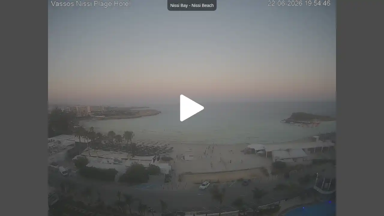 Webcam snapshot from :city — June 22, 2026 17:00