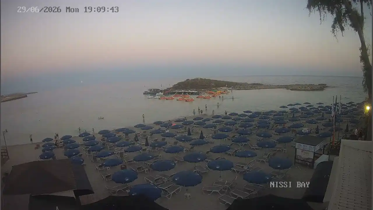 Webcam snapshot from :city — June 29, 2026 17:00