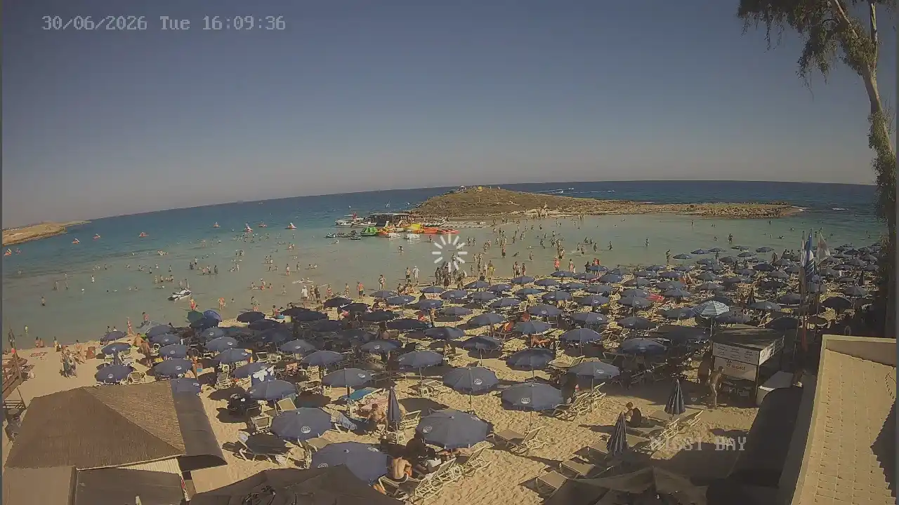 Webcam snapshot from :city — June 30, 2026 14:00