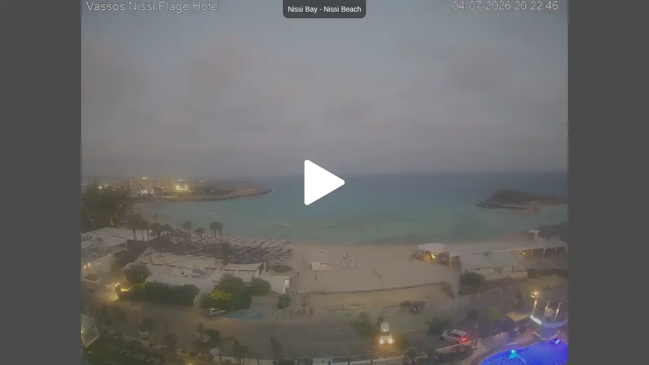 Webcam snapshot from :city — July 4, 2026 18:00