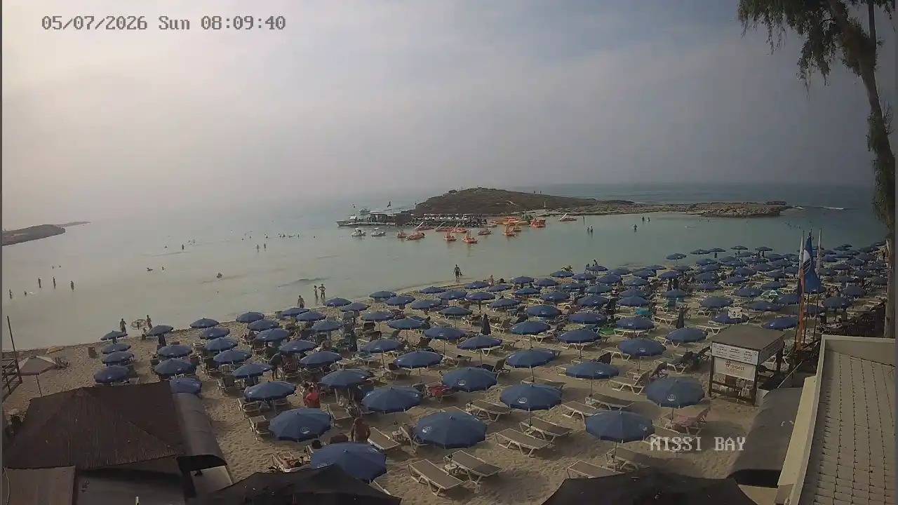 Webcam snapshot from :city — July 5, 2026 06:00