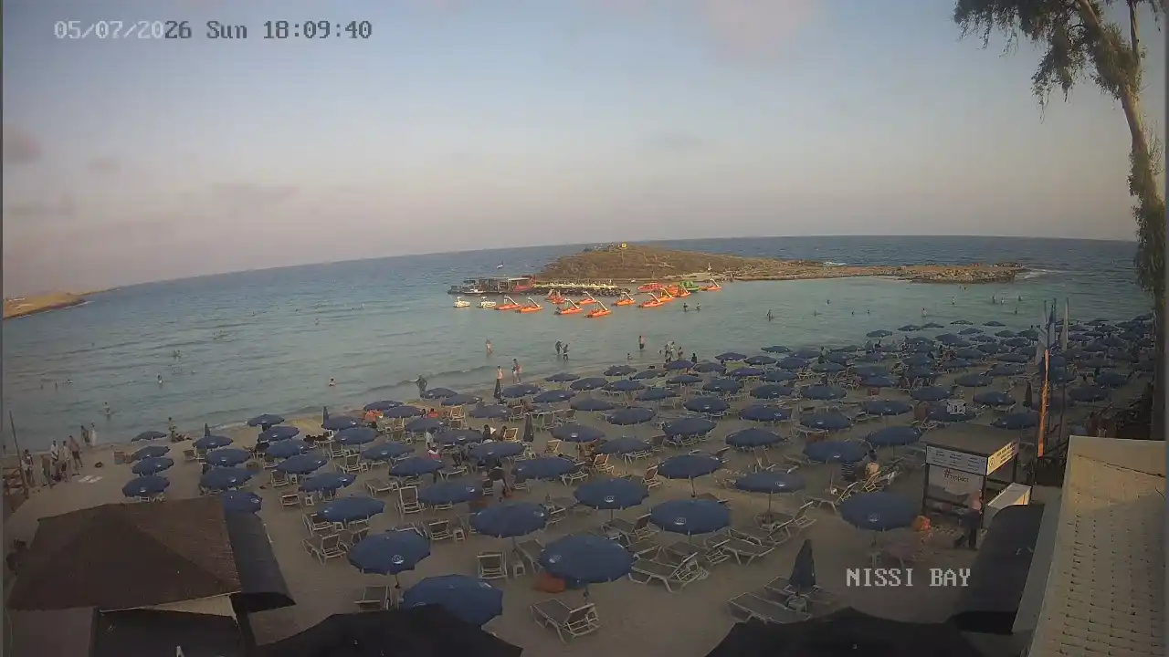 Webcam snapshot from :city — July 5, 2026 16:00