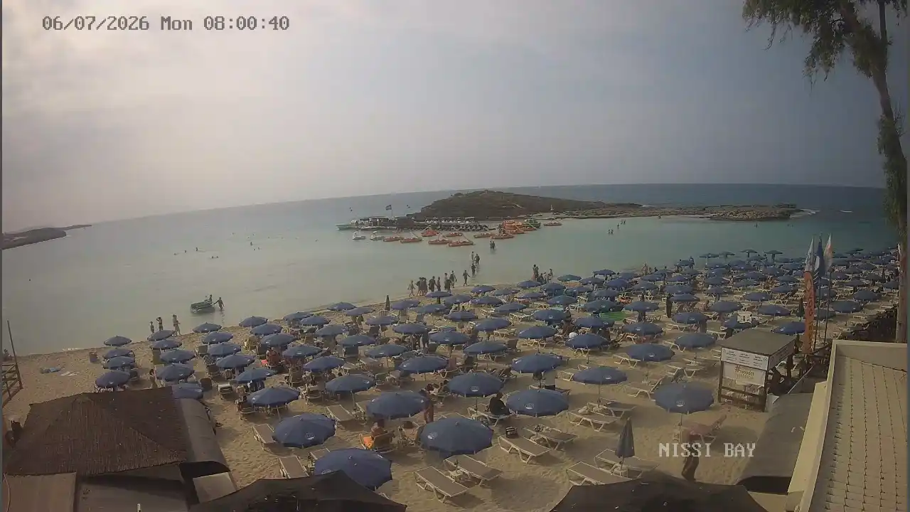 Webcam snapshot from :city — July 6, 2026 06:00