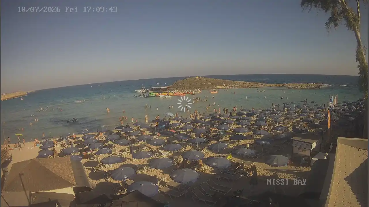 Webcam snapshot from :city — July 10, 2026 15:00