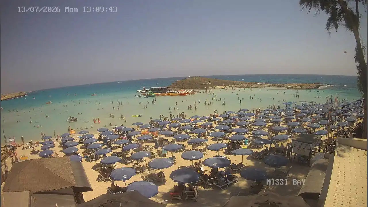 Webcam snapshot from :city — July 13, 2026 11:00