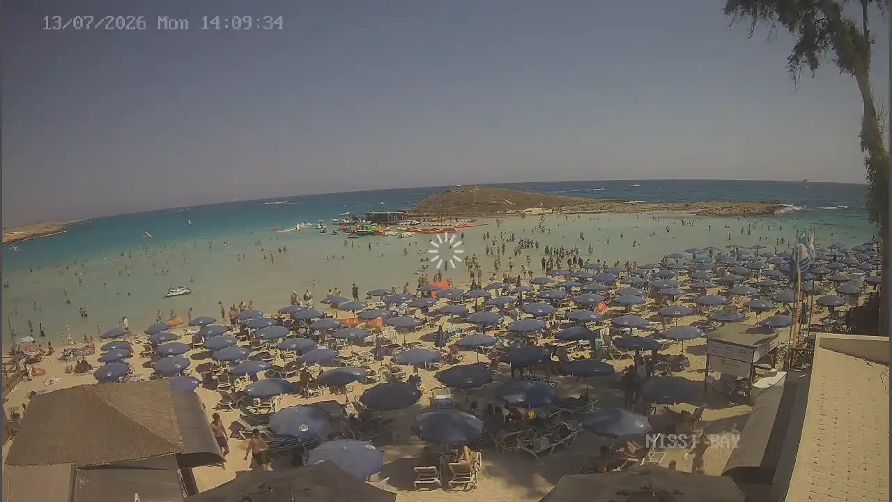 Webcam snapshot from :city — July 13, 2026 12:00