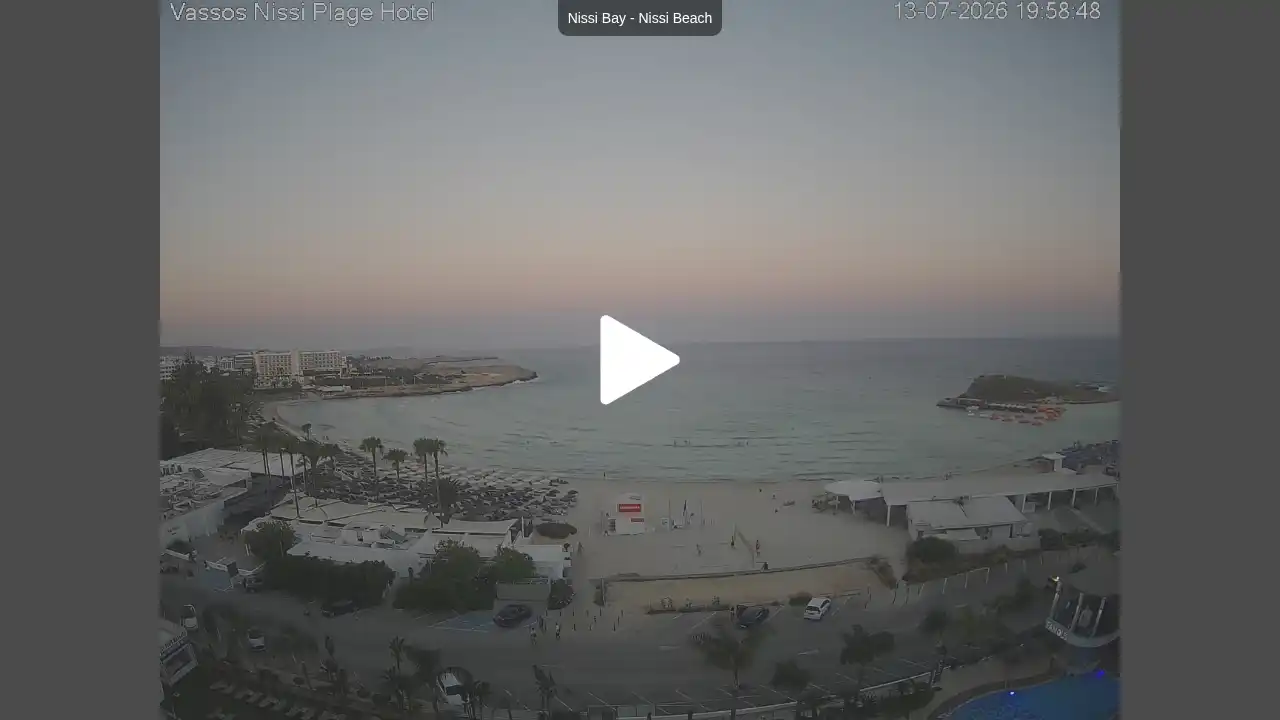 Webcam snapshot from :city — July 13, 2026 17:00