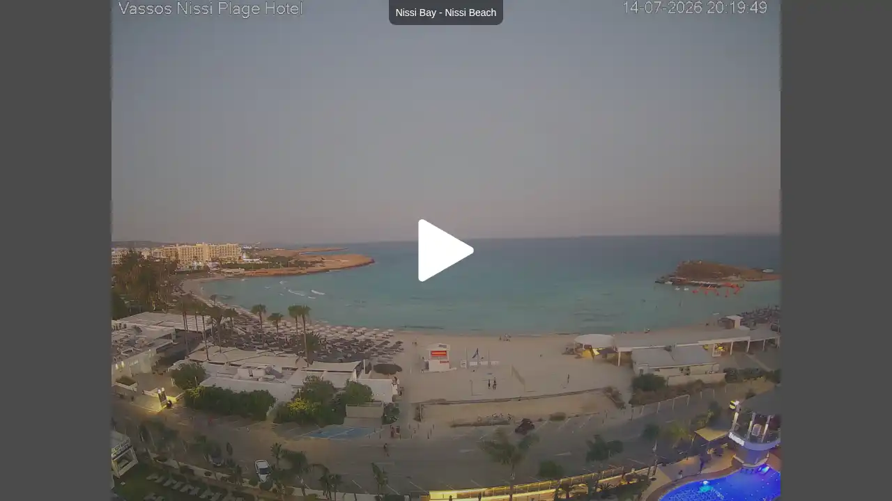Webcam snapshot from :city — July 14, 2026 18:00