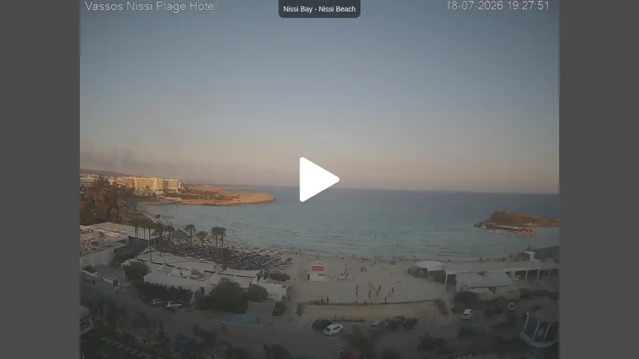 Webcam snapshot from :city — July 18, 2026 17:00