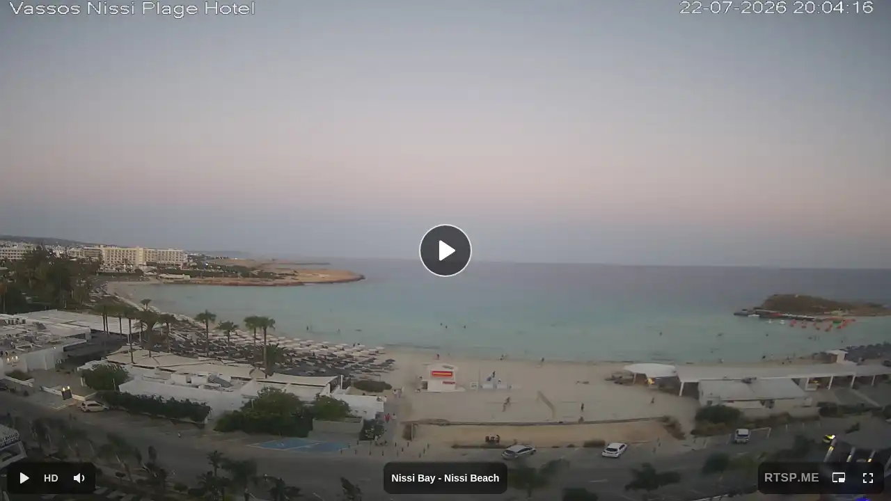 Webcam snapshot from :city — July 22, 2026 17:00