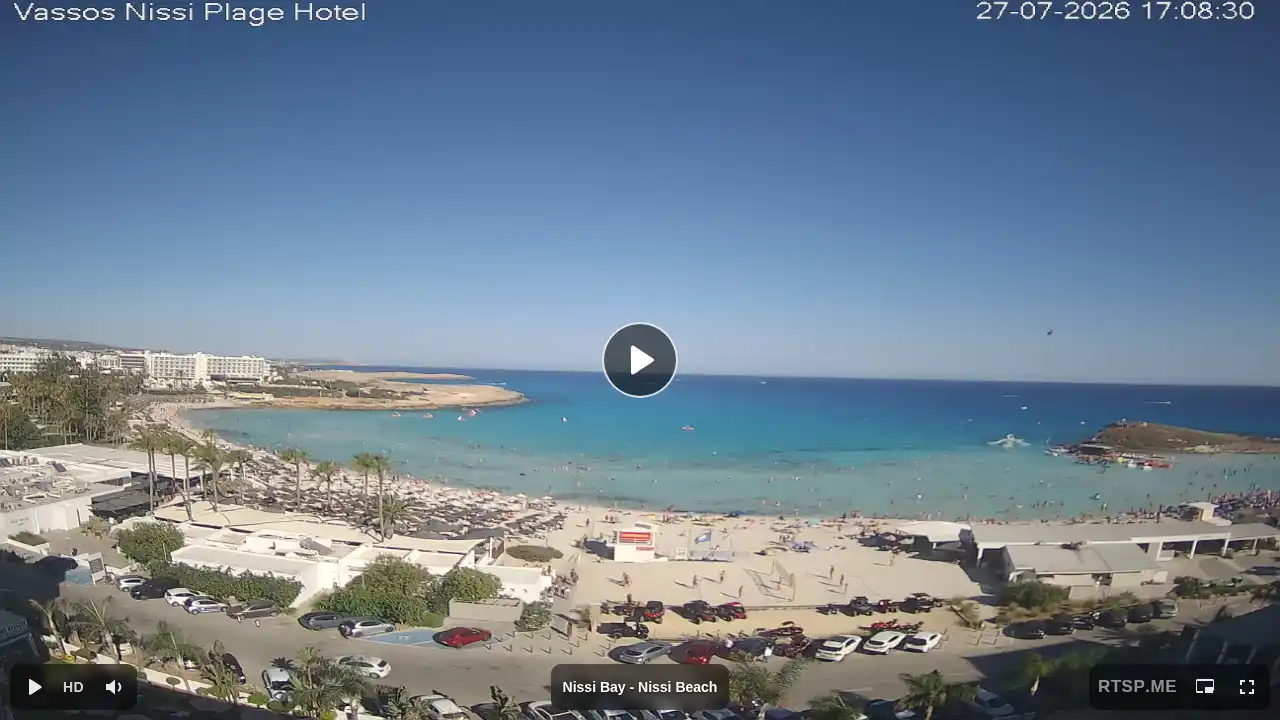 Webcam snapshot from :city — July 27, 2026 14:00