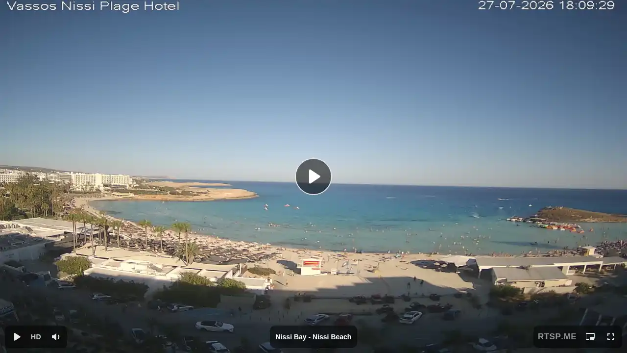 Webcam snapshot from :city — July 27, 2026 15:00