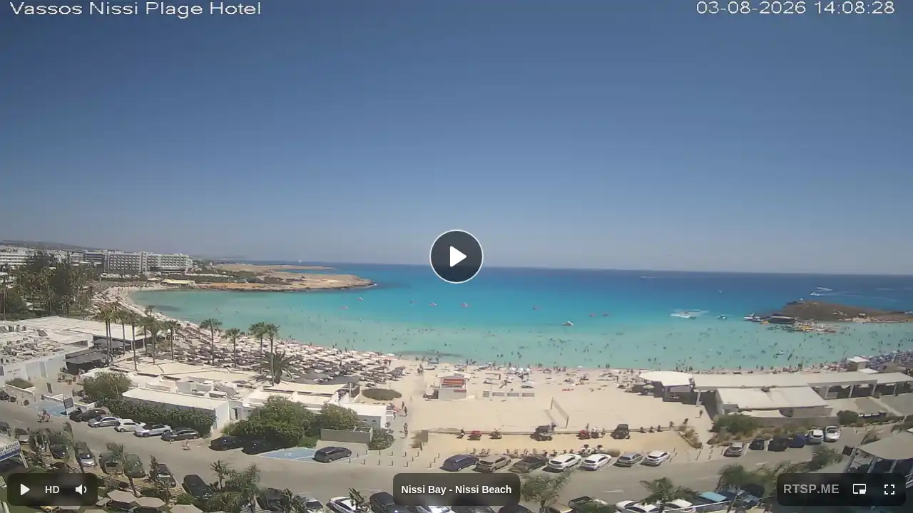 Webcam snapshot from :city — August 3, 2026 11:00