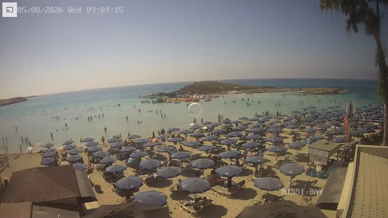 Webcam snapshot from :city — August 5, 2026 07:00