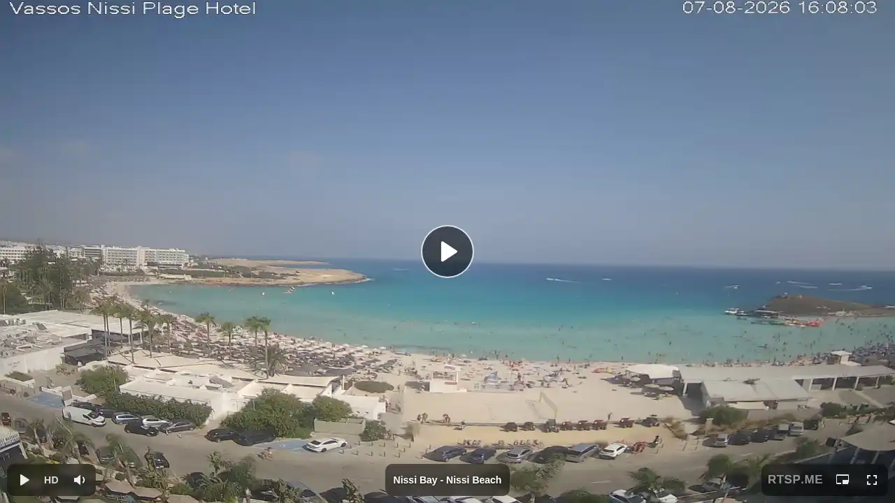 Webcam snapshot from :city — August 7, 2026 13:00
