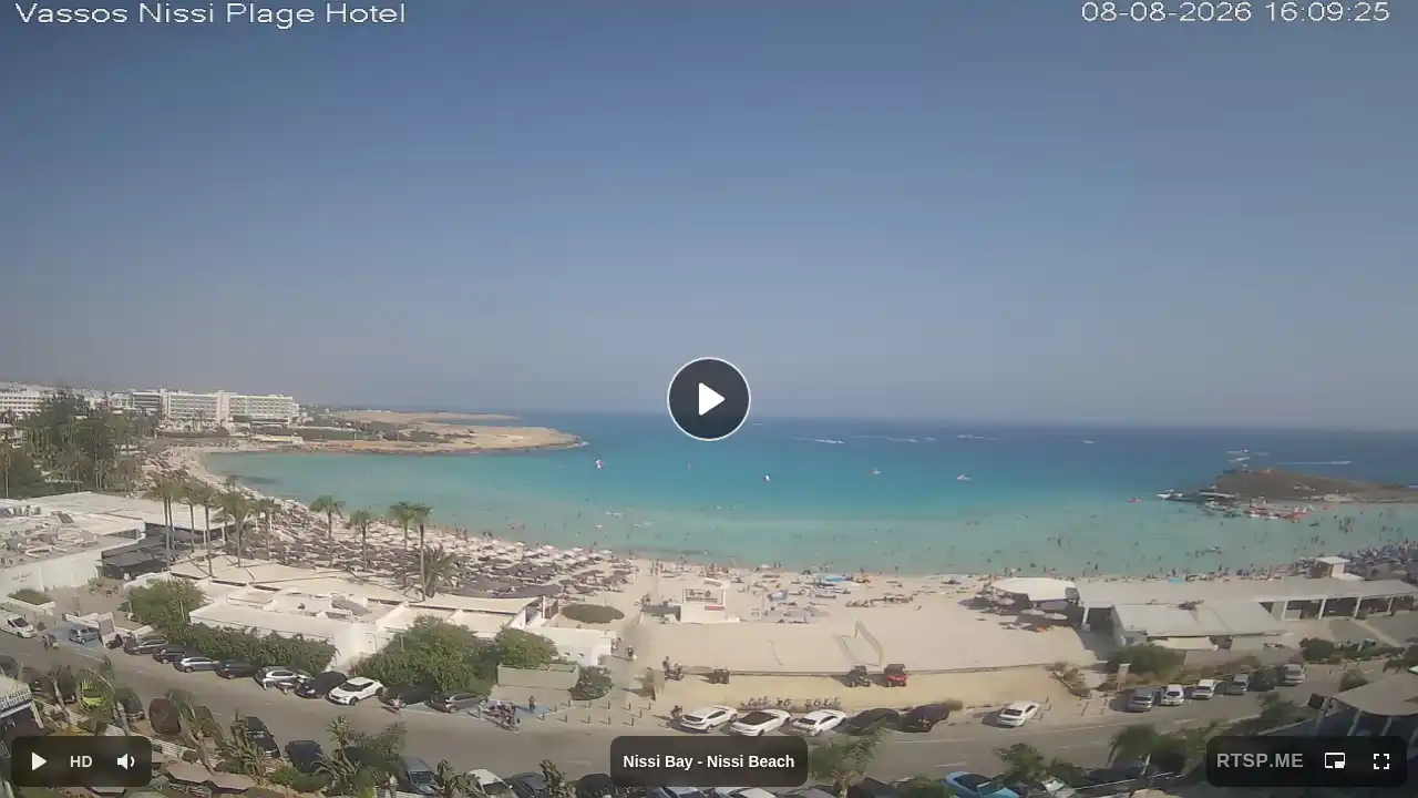 Webcam snapshot from :city — August 8, 2026 13:00