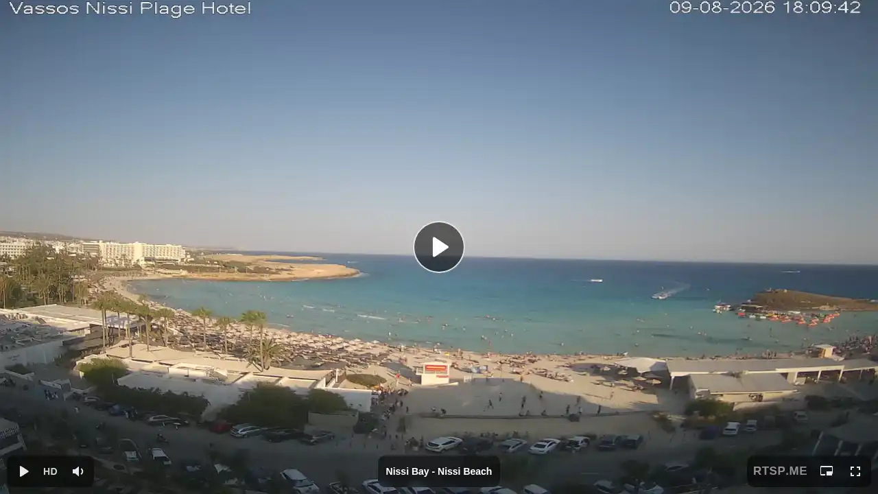 Webcam snapshot from :city — August 9, 2026 15:00