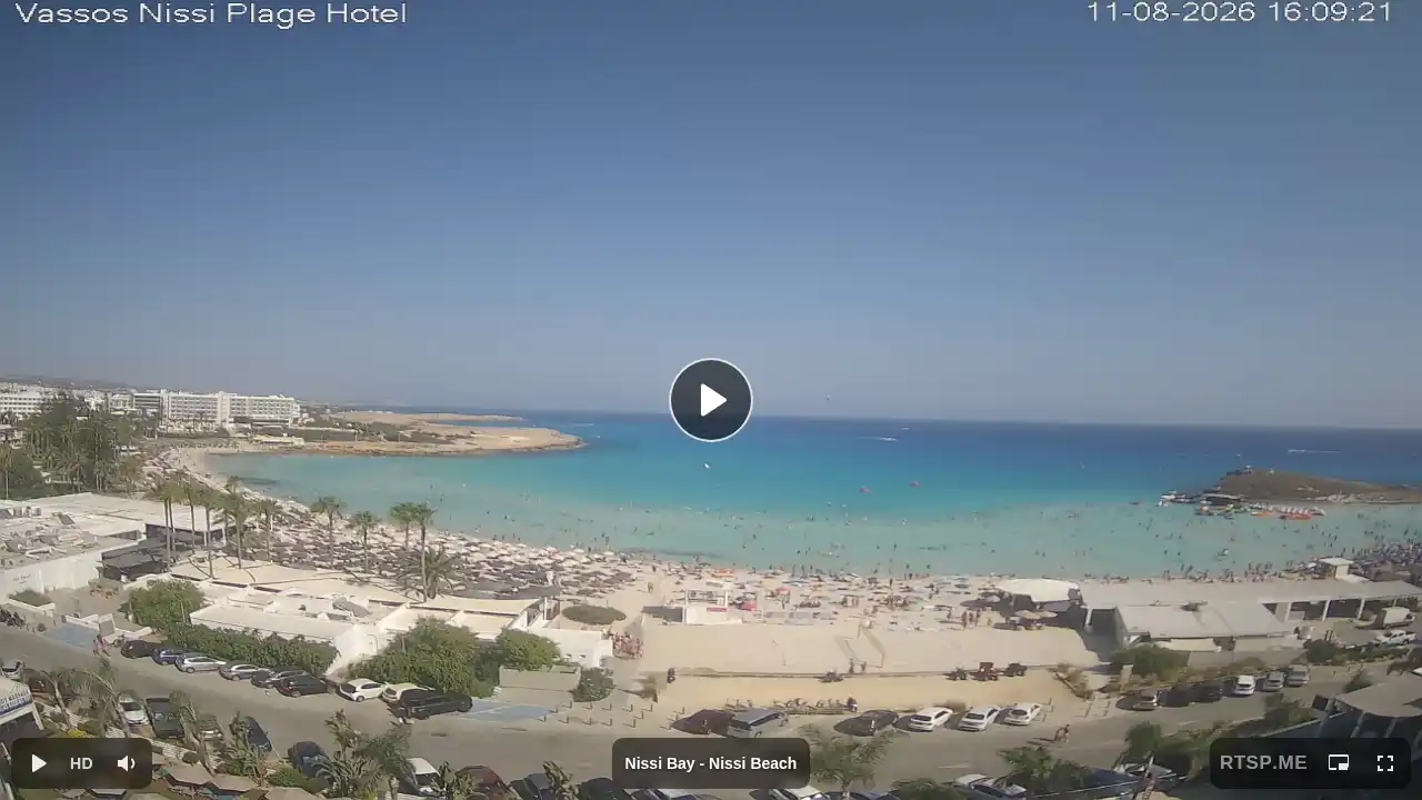 Webcam snapshot from :city — August 11, 2026 13:00