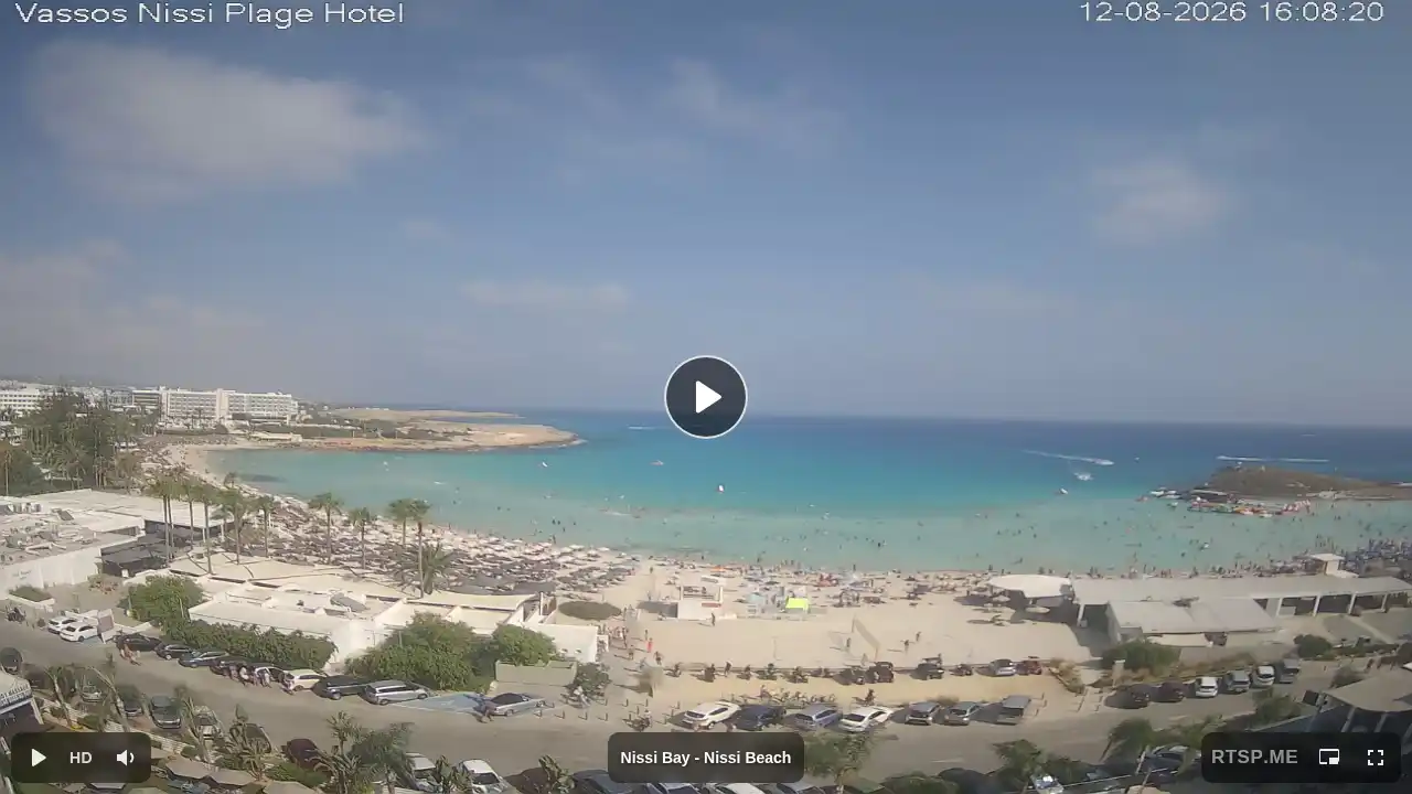Webcam snapshot from :city — August 12, 2026 13:00
