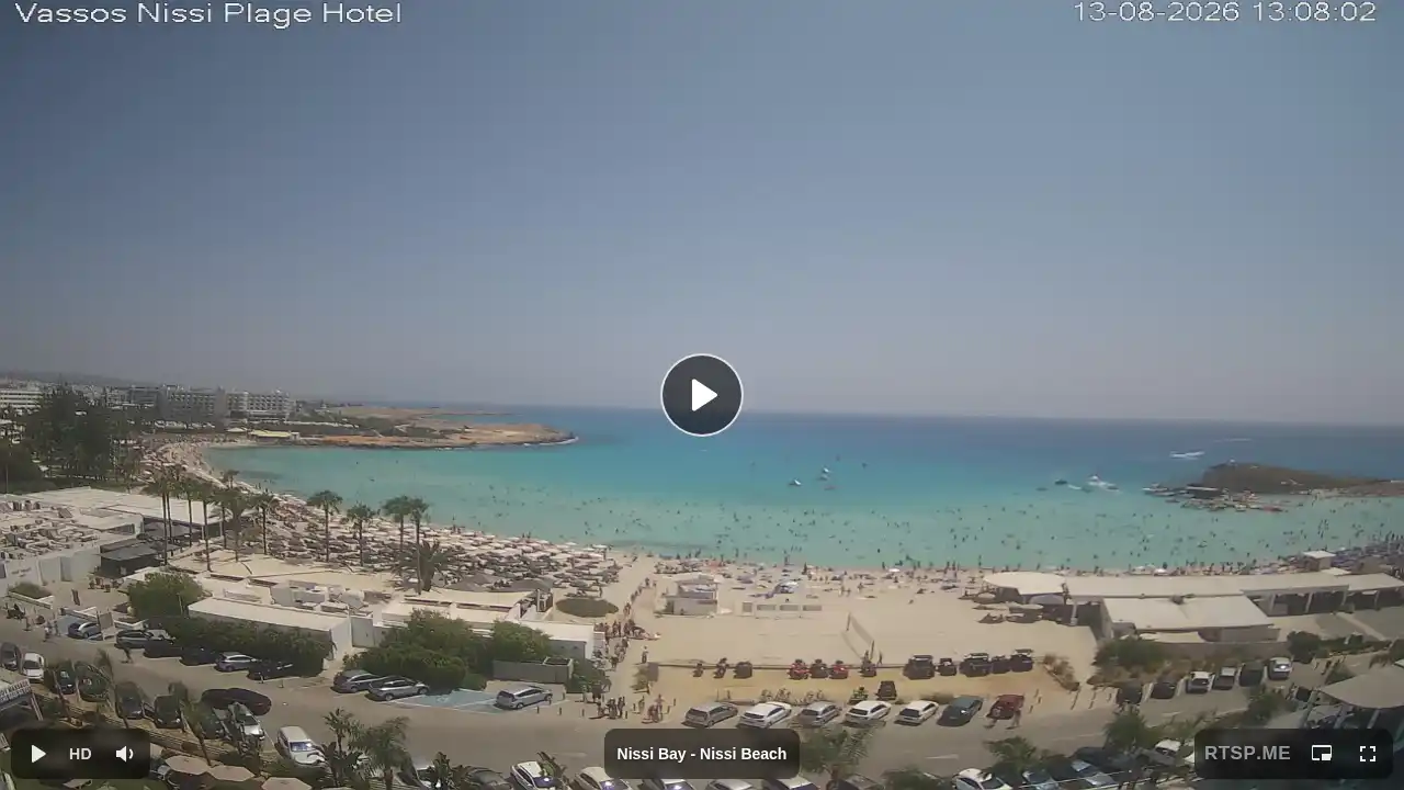 Webcam snapshot from :city — August 13, 2026 10:00