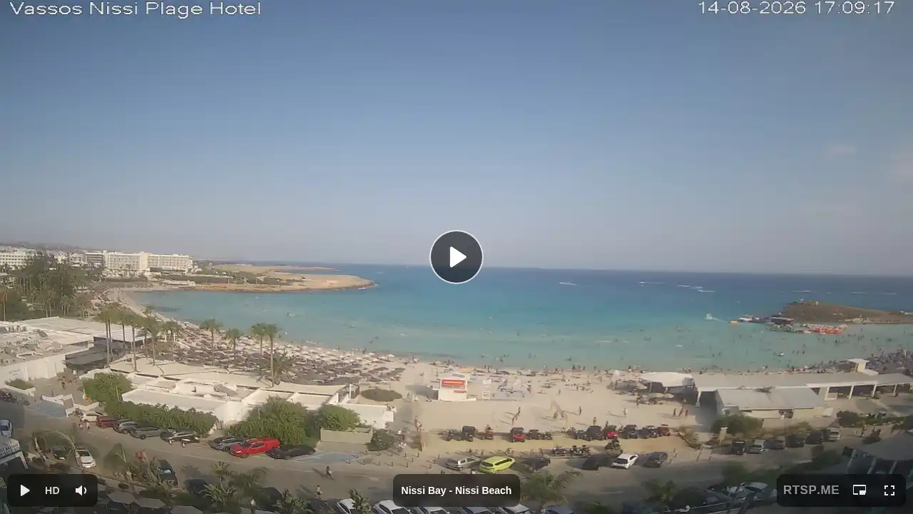 Webcam snapshot from :city — August 14, 2026 14:00