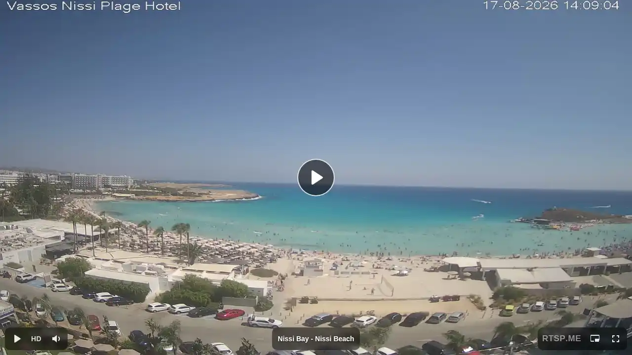 Webcam snapshot from :city — August 17, 2026 11:00