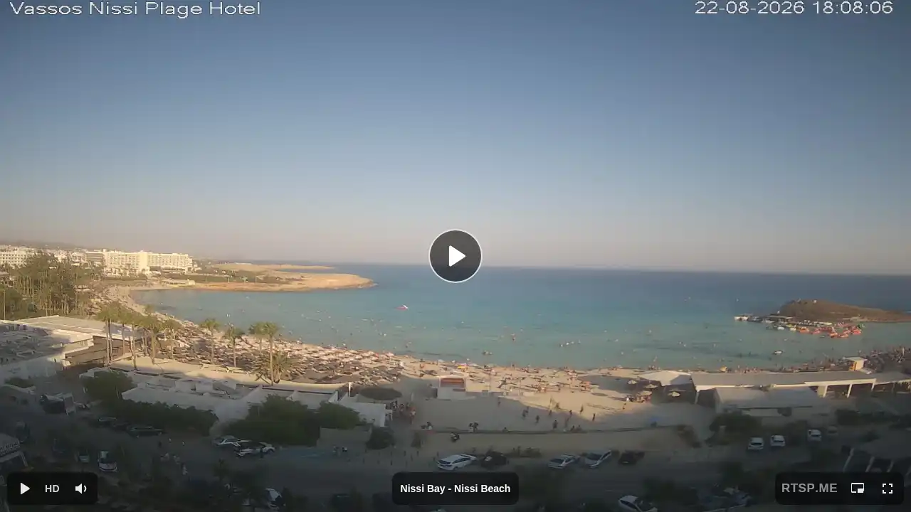 Webcam snapshot from :city — August 22, 2026 15:00