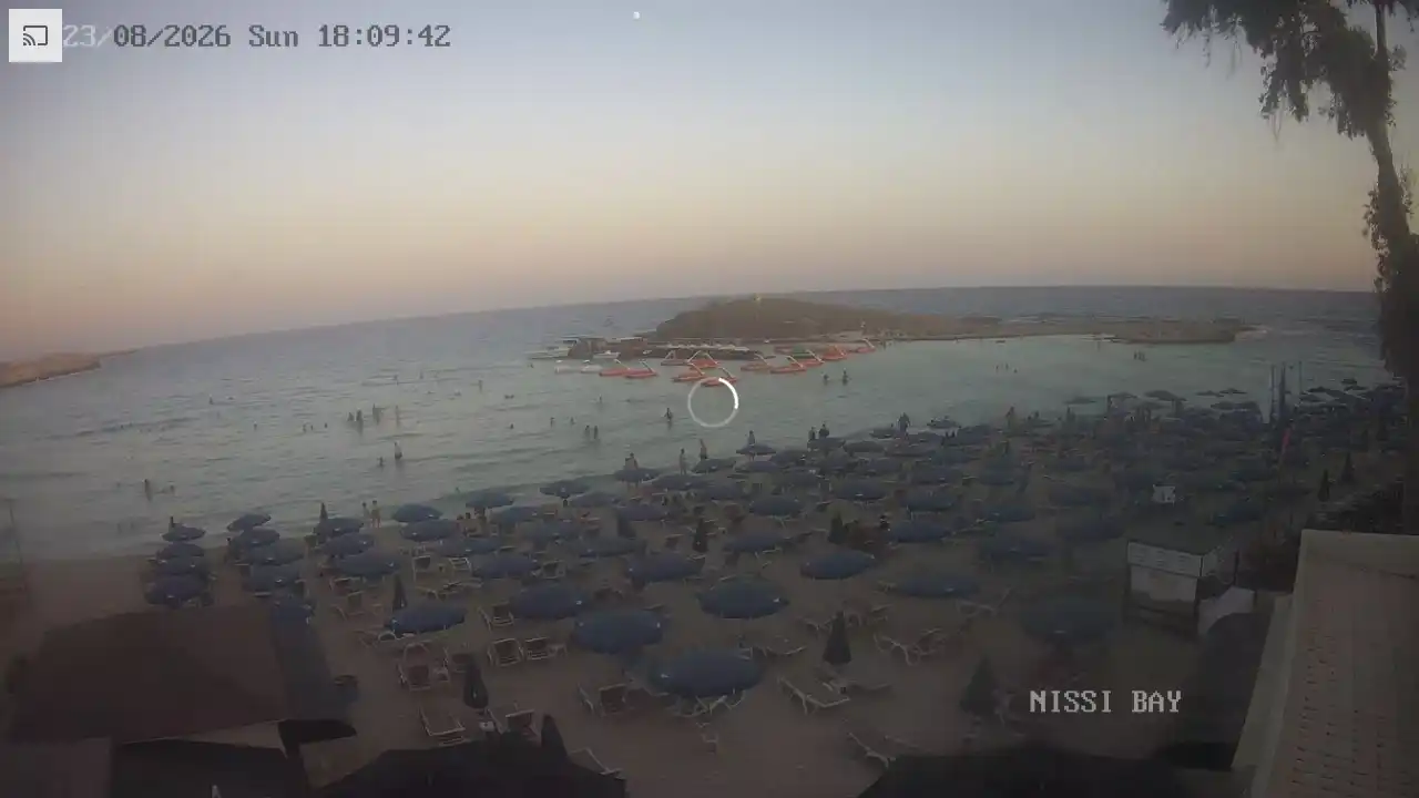 Webcam snapshot from :city — August 23, 2026 16:00