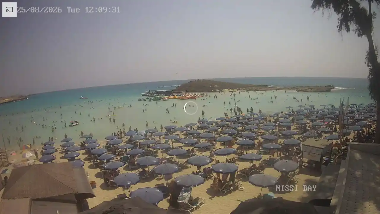 Webcam snapshot from :city — August 25, 2026 10:00