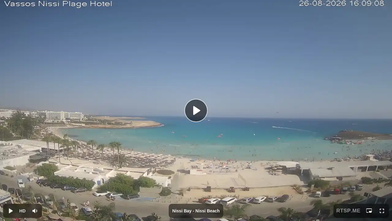 Webcam snapshot from :city — August 26, 2026 13:00