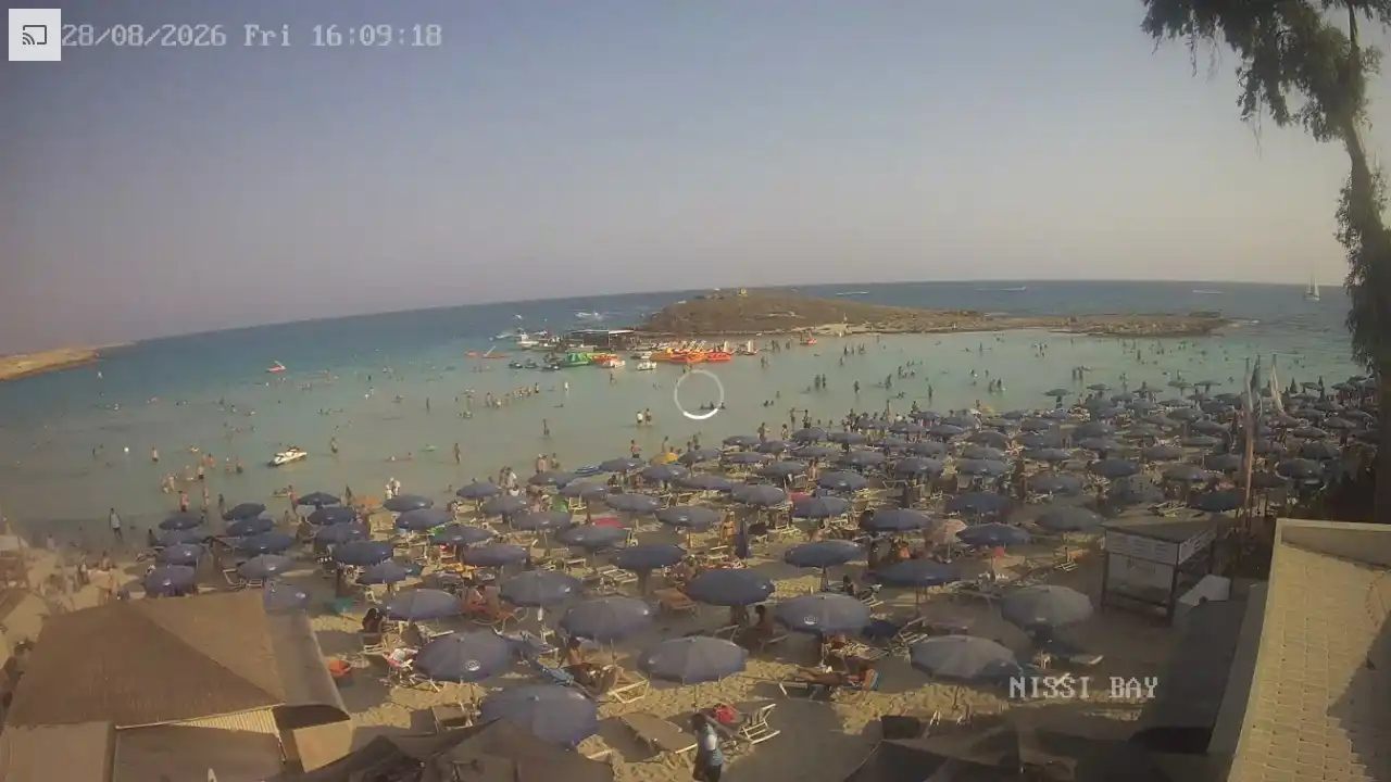 Webcam snapshot from :city — August 28, 2026 14:00