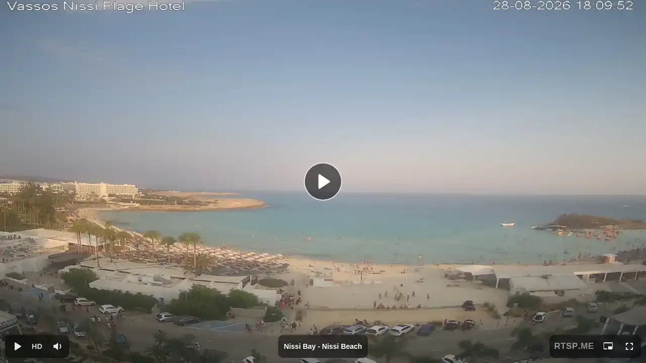 Webcam snapshot from :city — August 28, 2026 15:00