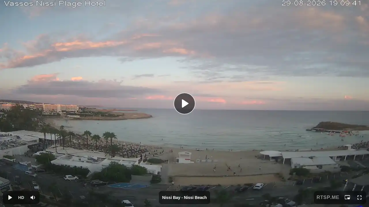 Webcam snapshot from :city — August 29, 2026 16:00