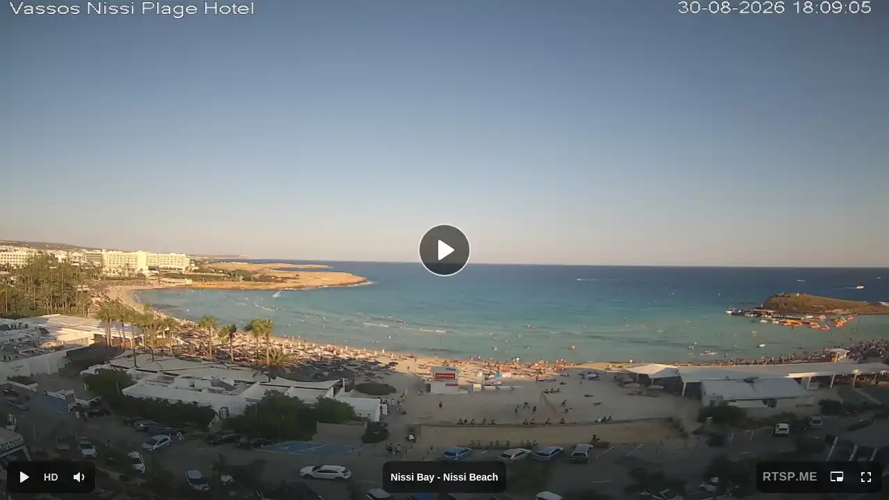 Webcam snapshot from :city — August 30, 2026 15:00